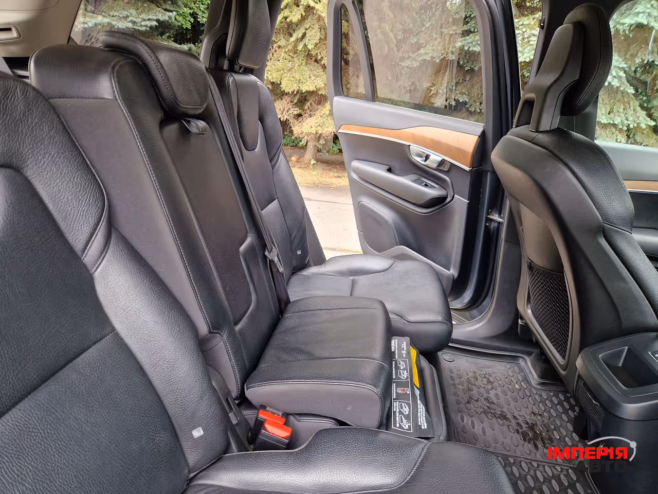 Volvo XC90 - фото 38