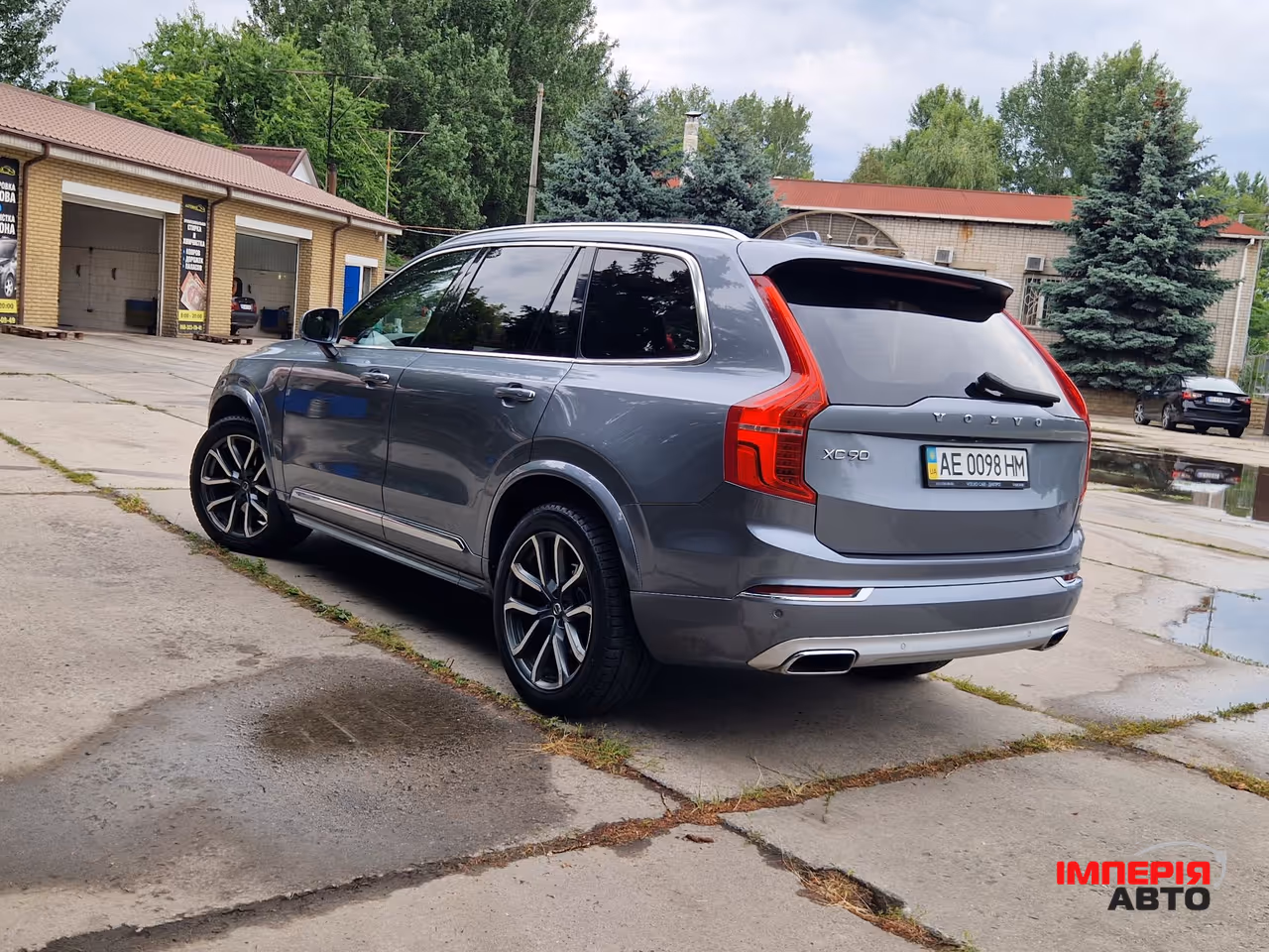Volvo XC90 - фото 6