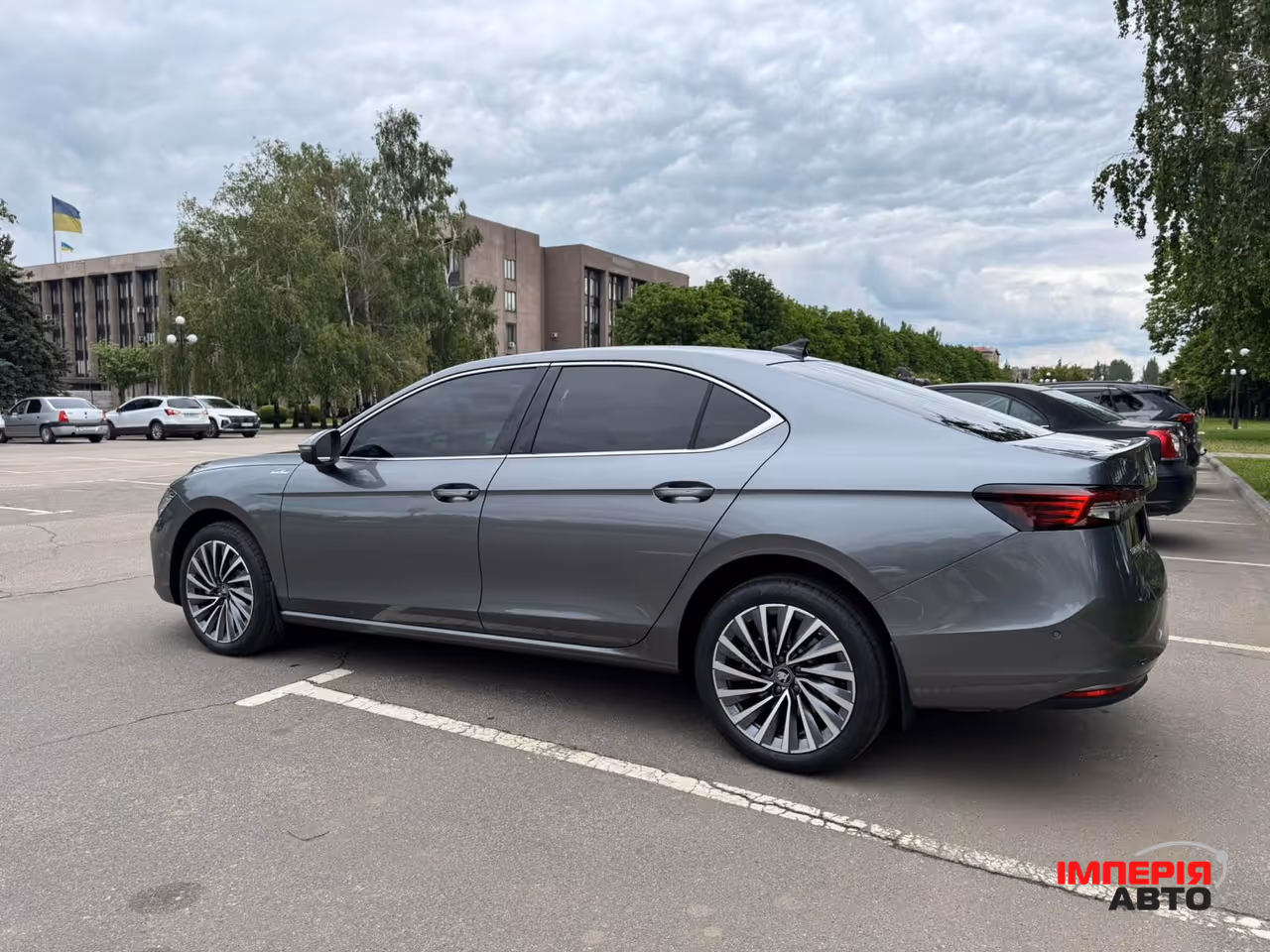 Skoda Superb - фото 2