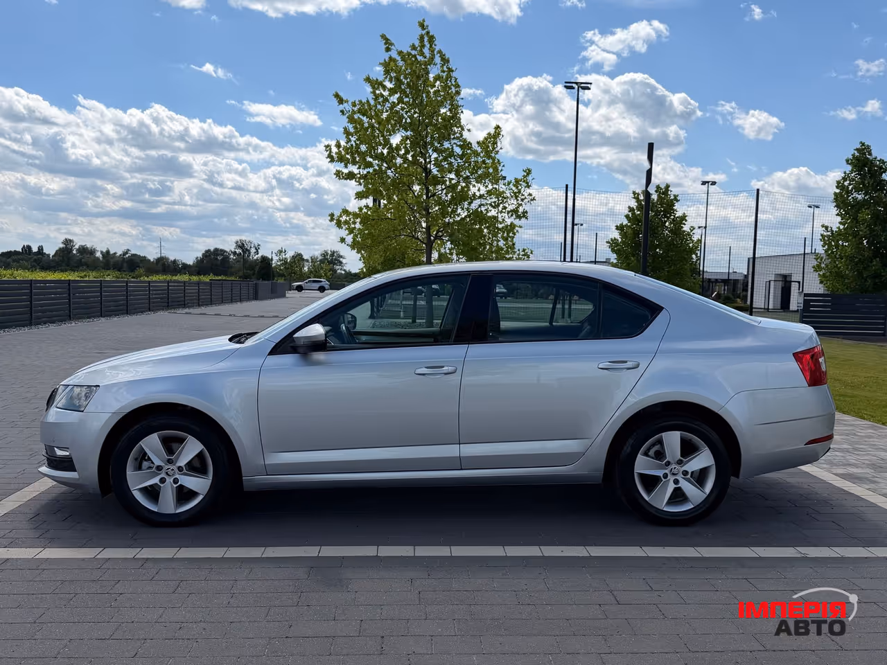 Skoda Octavia - фото 5