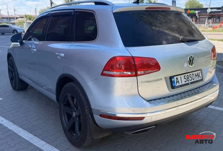 Volkswagen Touareg - фото 5