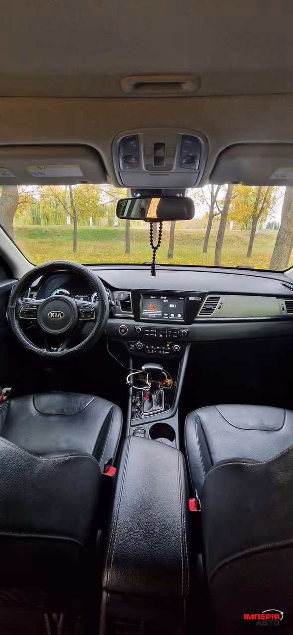 Kia Niro - фото 16