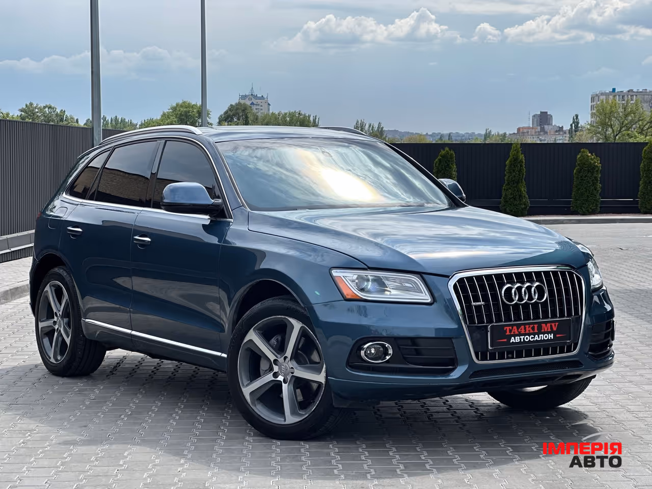 Audi Q5 - фото 6
