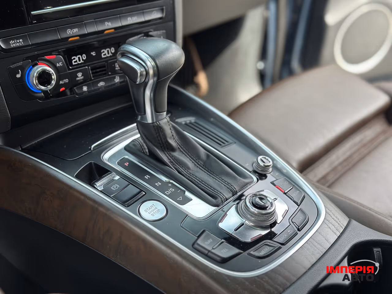 Audi Q5 - фото 19