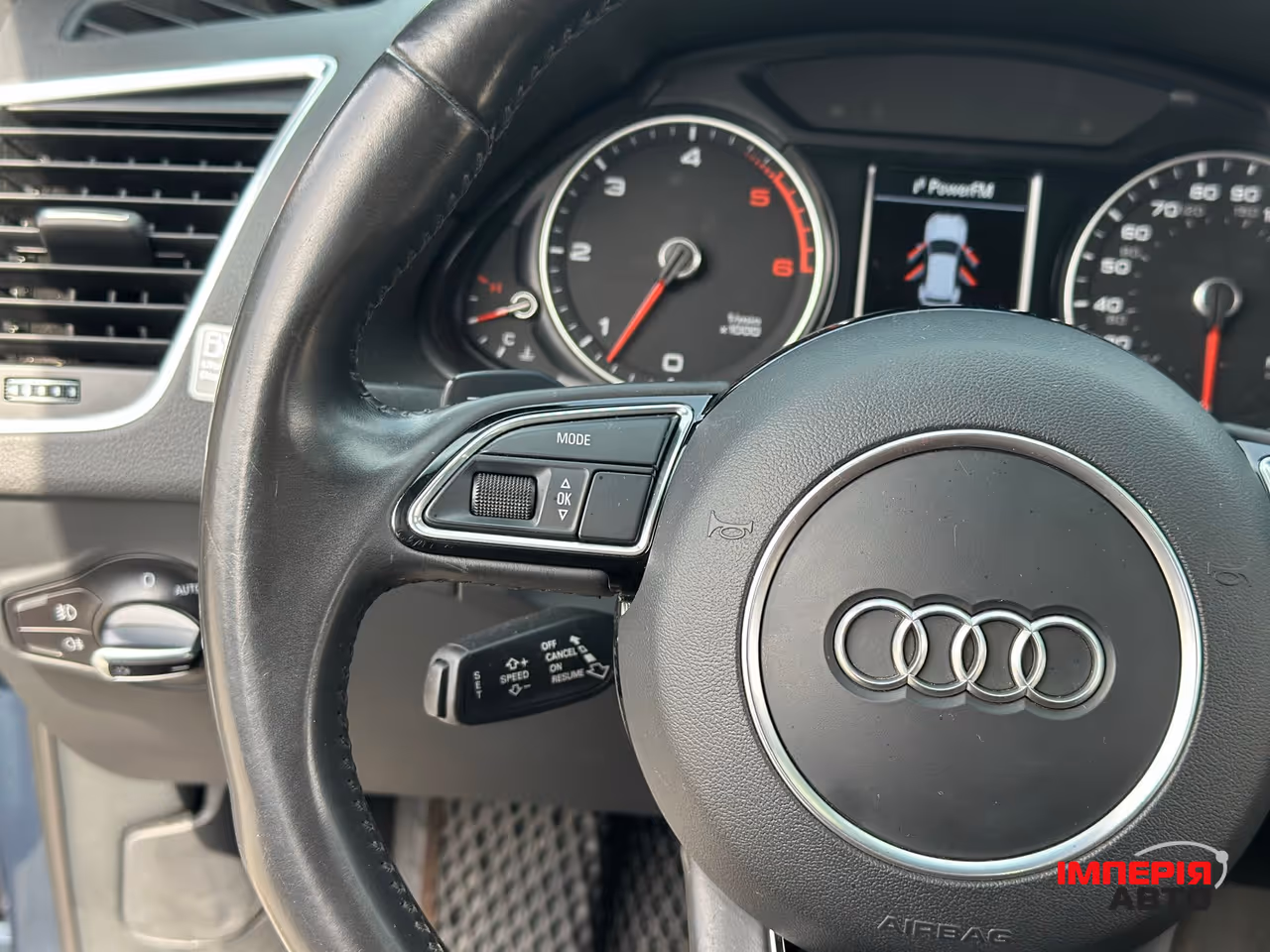 Audi Q5 - фото 35