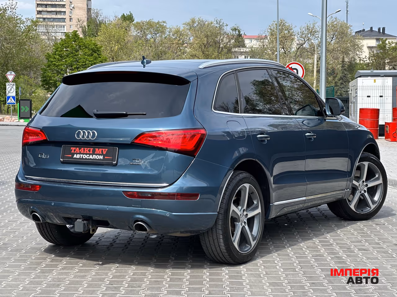 Audi Q5 - фото 2