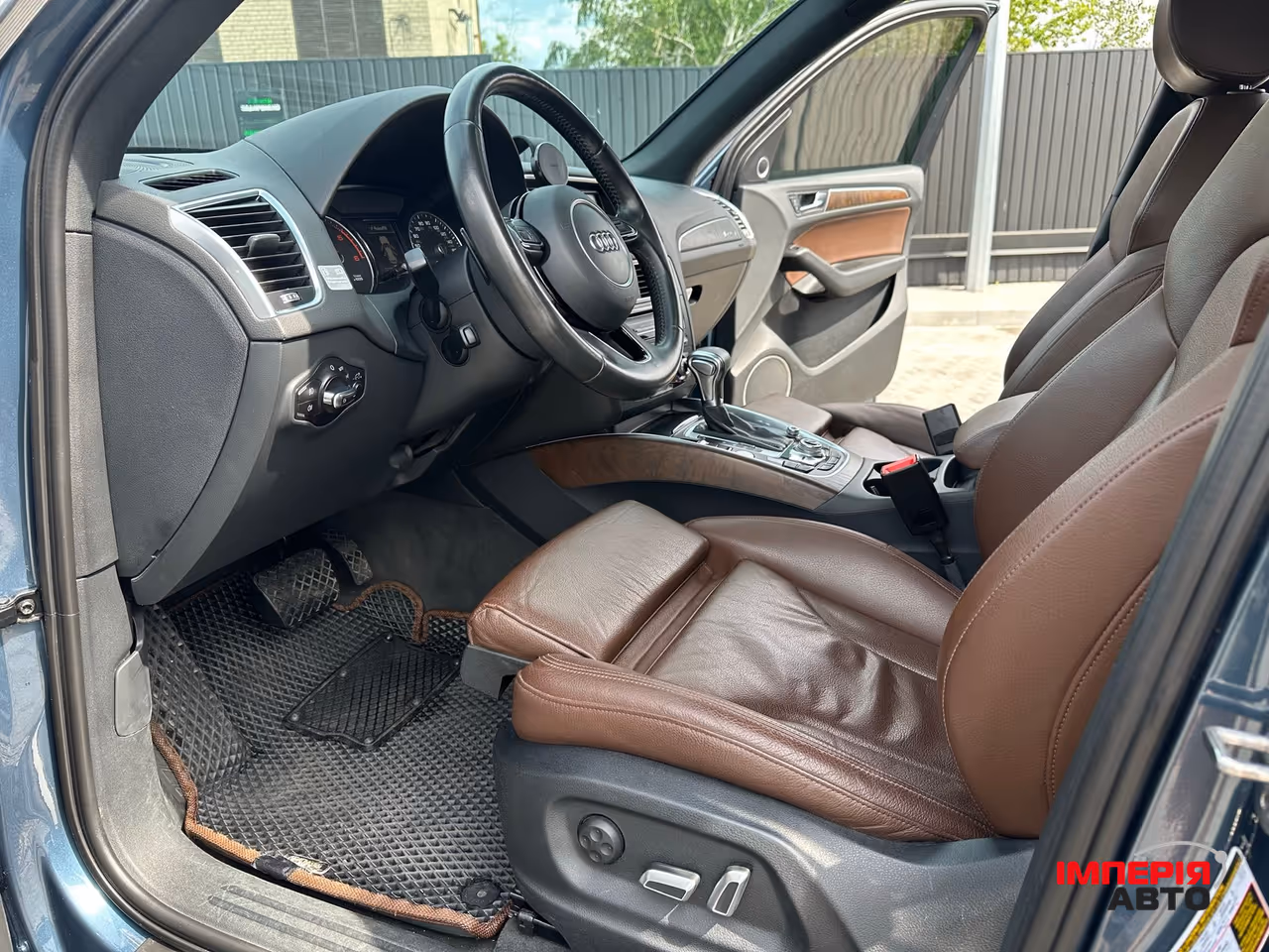 Audi Q5 - фото 10