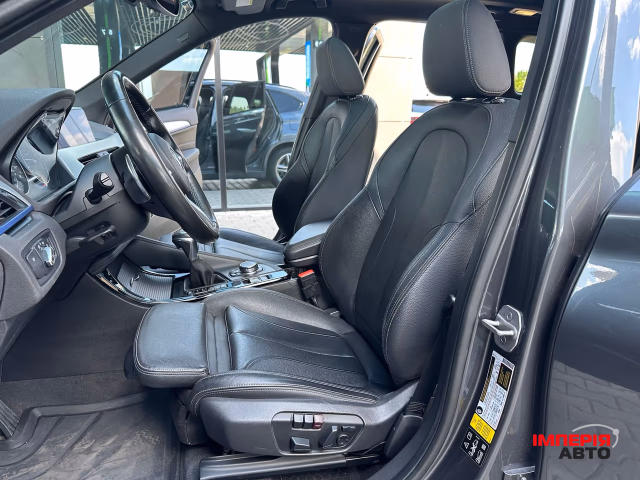 BMW X1 - фото 12