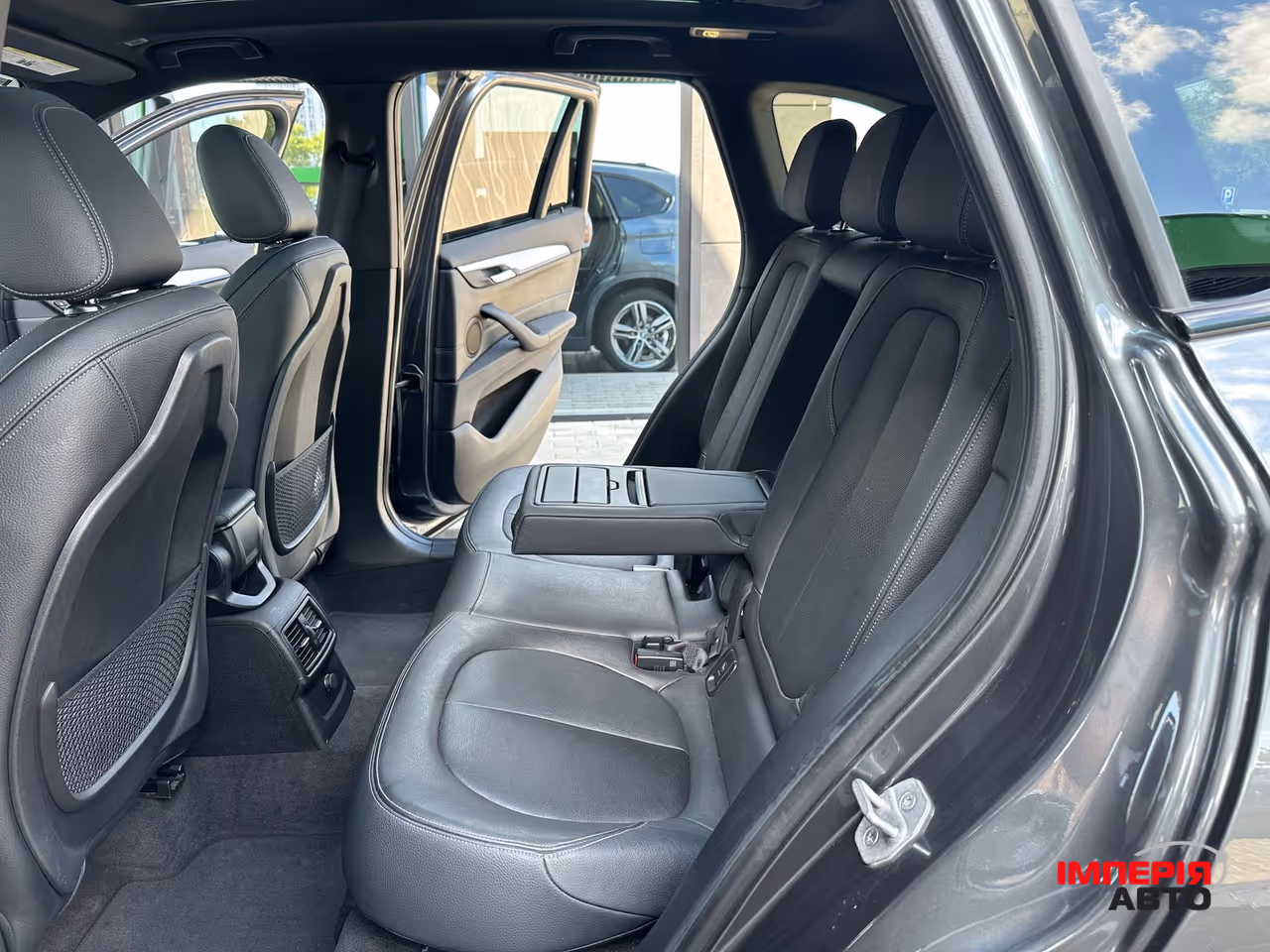 BMW X1 - фото 18