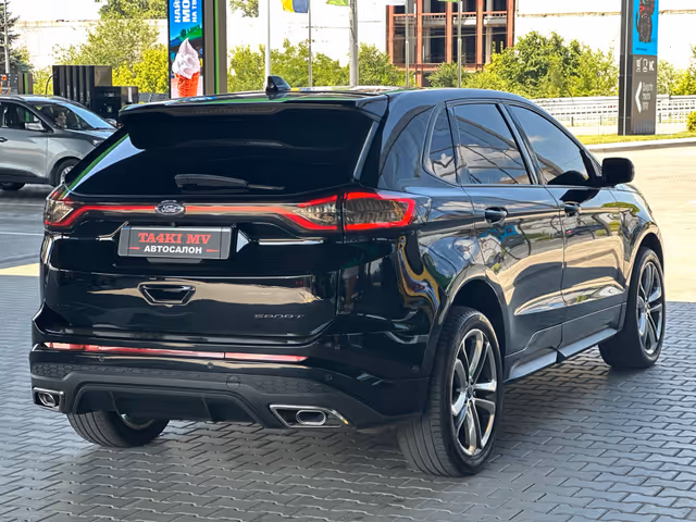 Ford Edge - фото 2