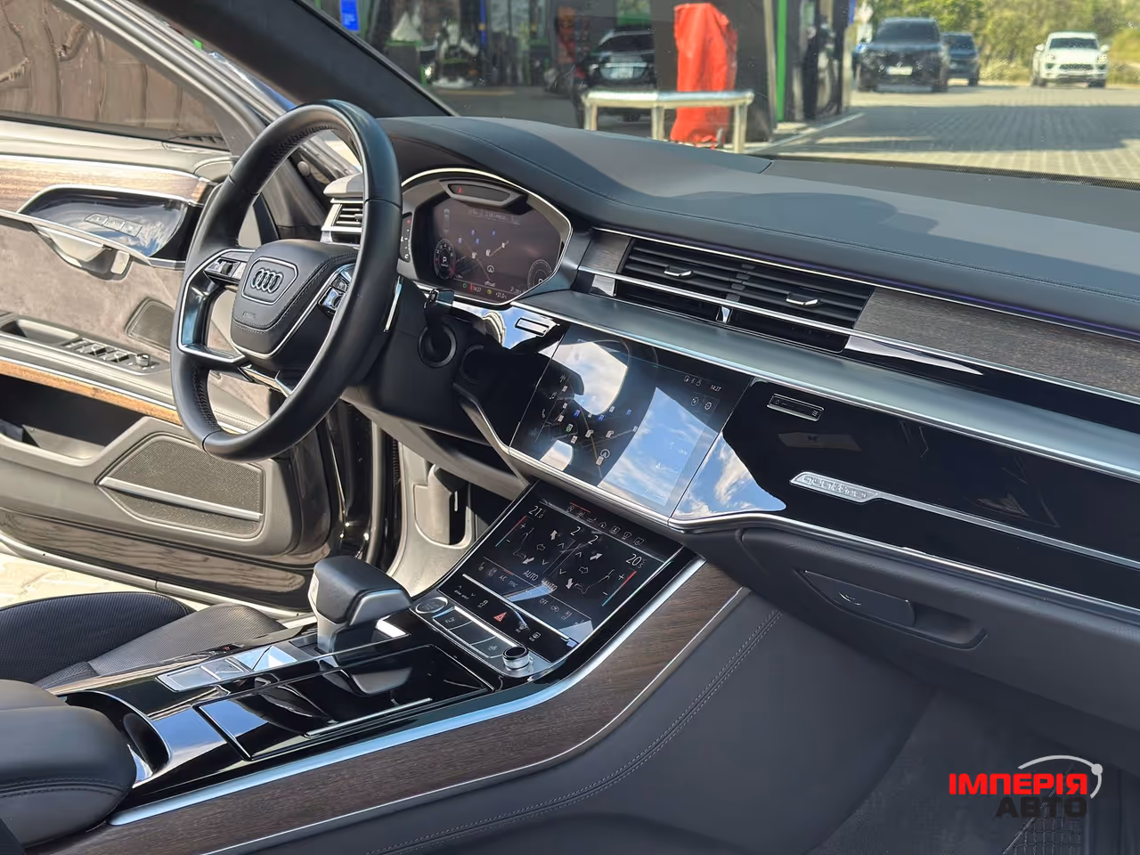 Audi A8 - фото 41