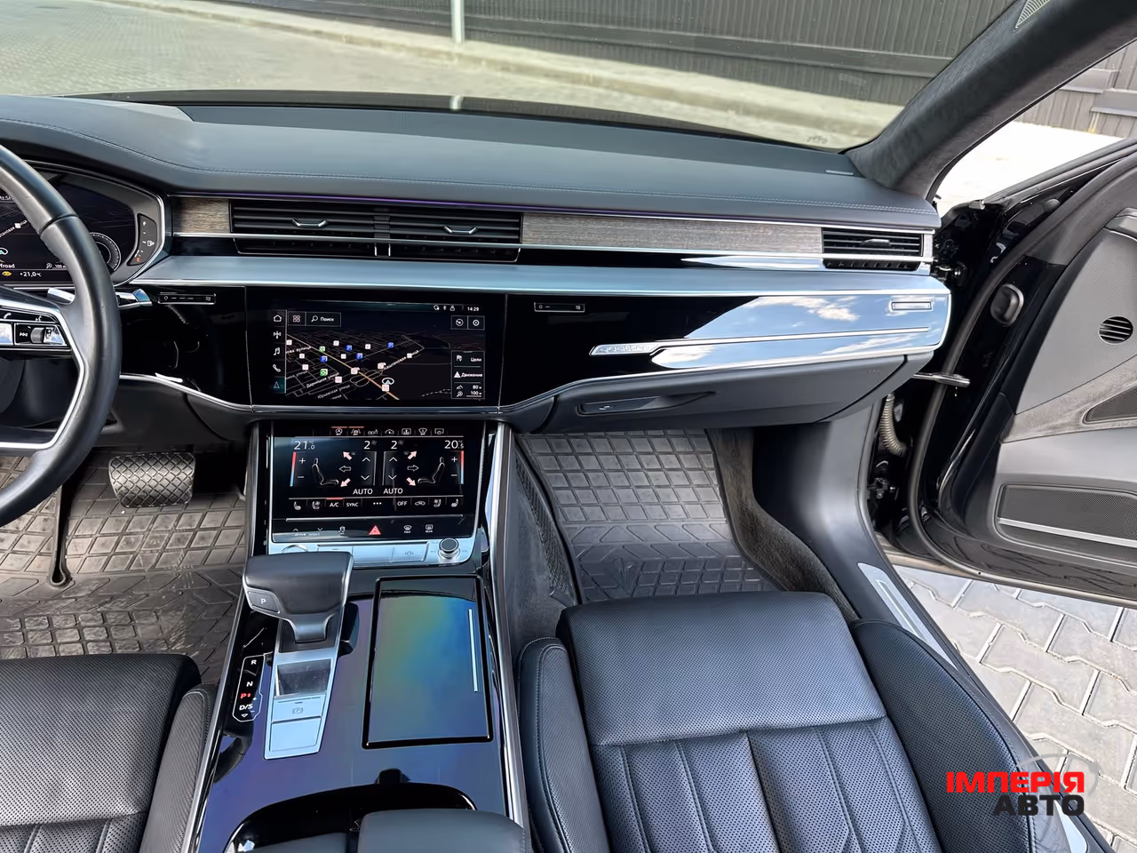 Audi A8 - фото 54