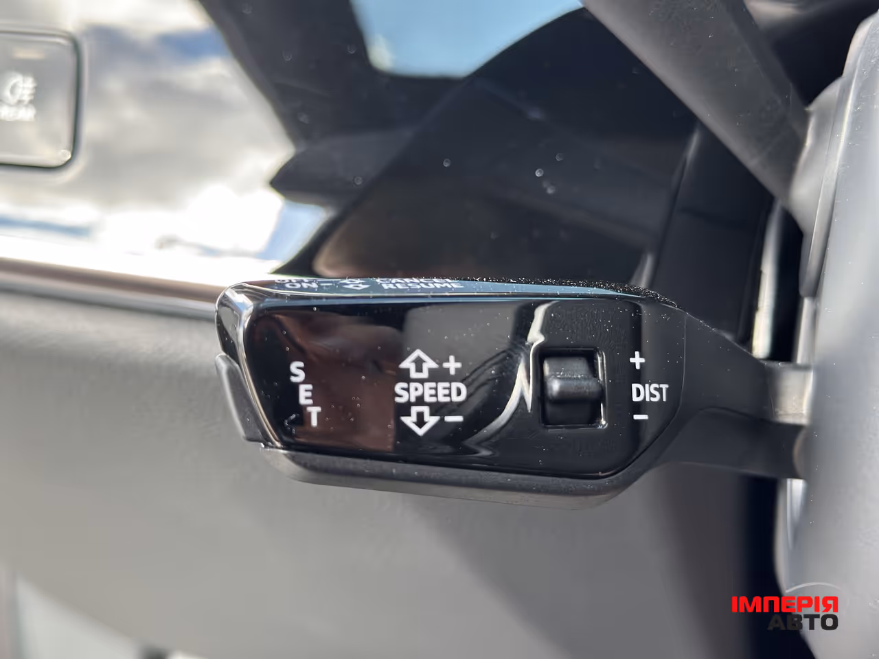 Audi A8 - фото 64