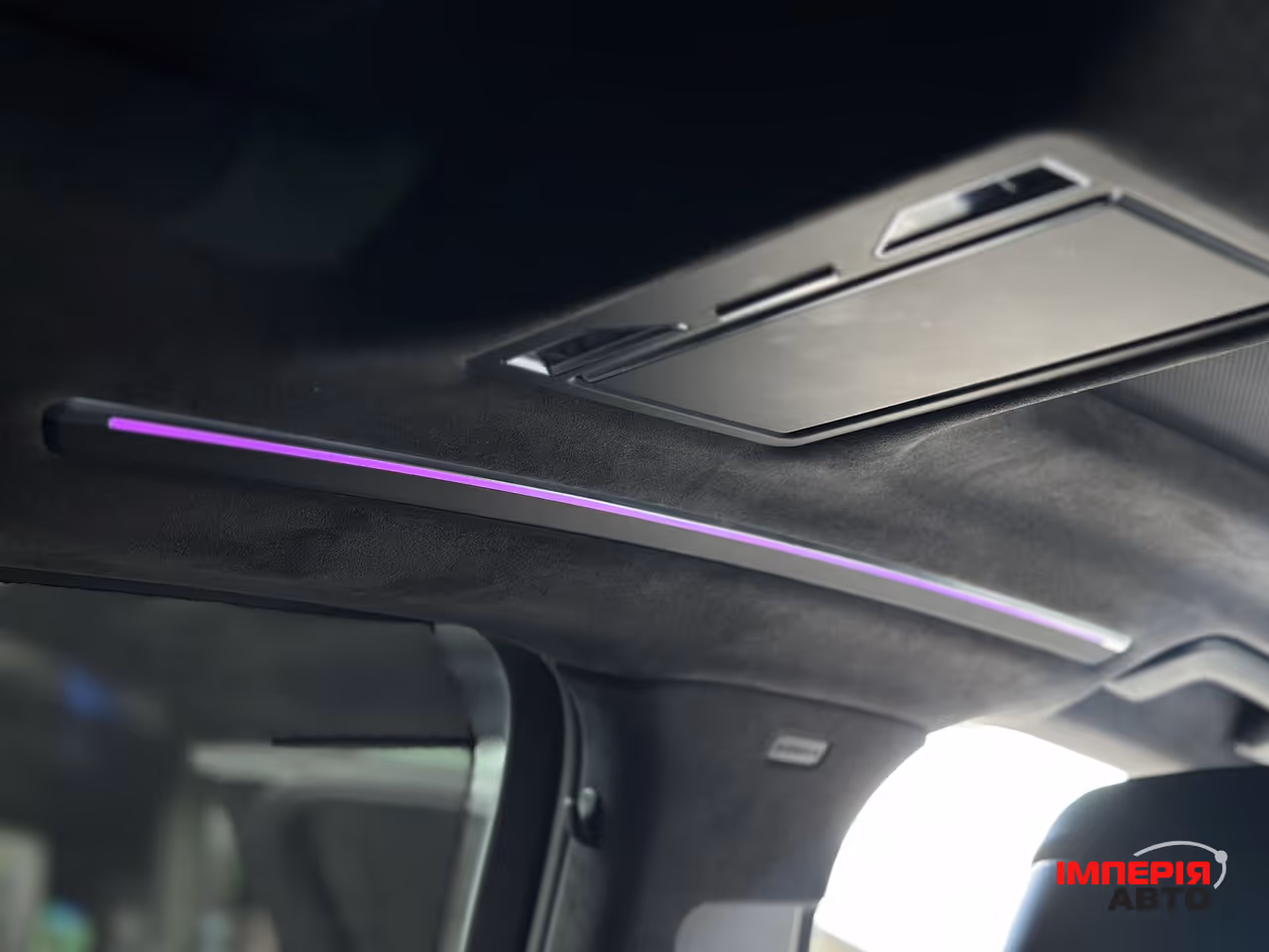 Audi A8 - фото 52