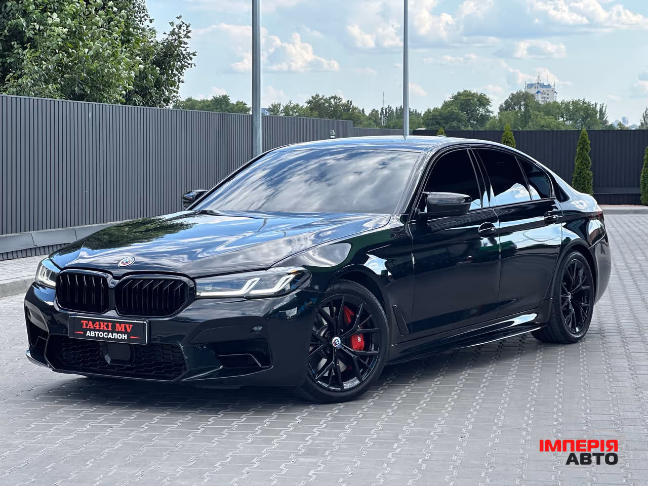 BMW 5 серії - фото 1