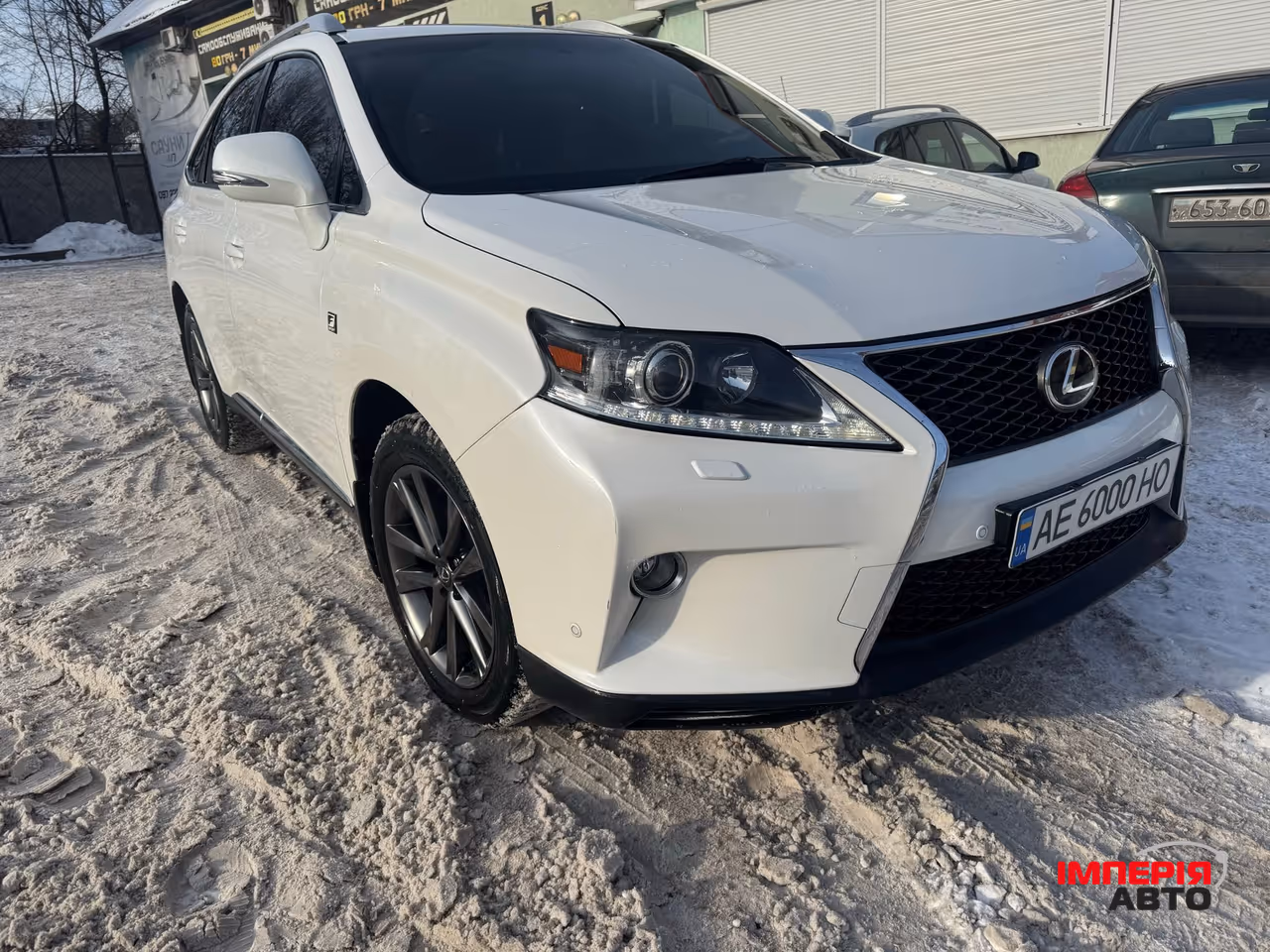 Lexus RX - фото 1