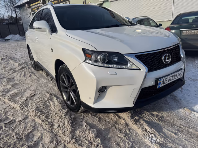 Lexus RX - фото 1