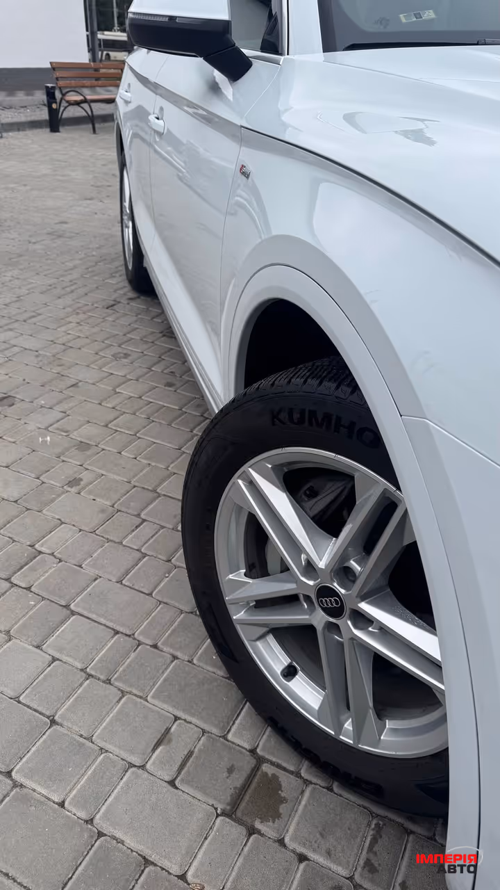 Audi Q5 e-tron - фото 4