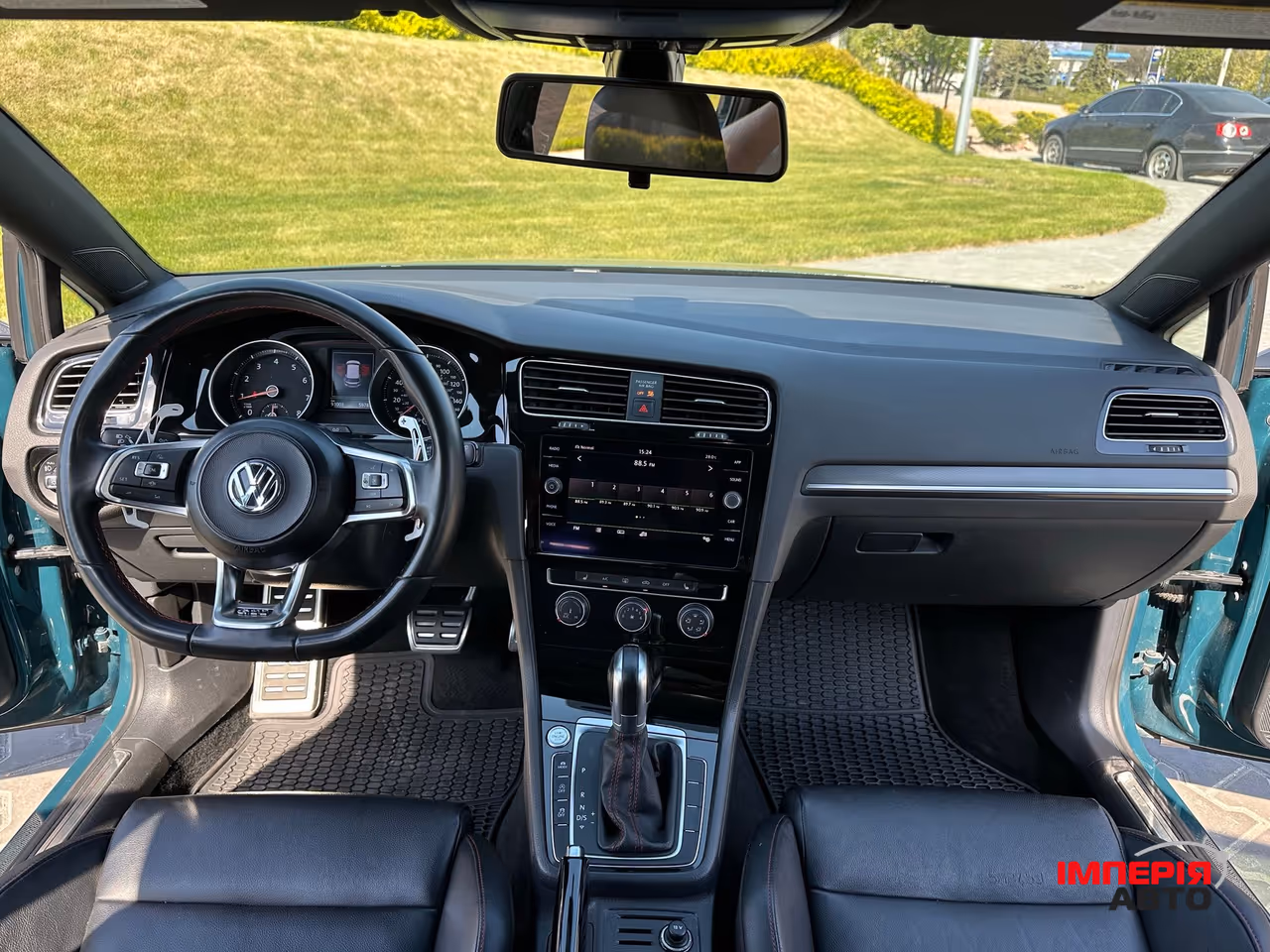 Volkswagen Golf GTI - фото 29