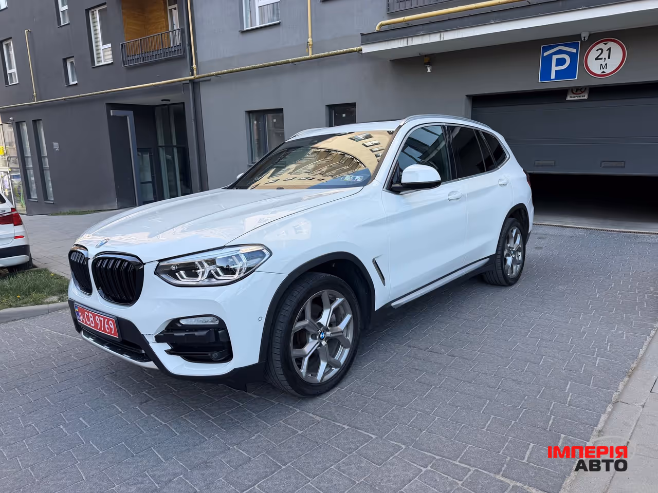 BMW X3 - фото 1