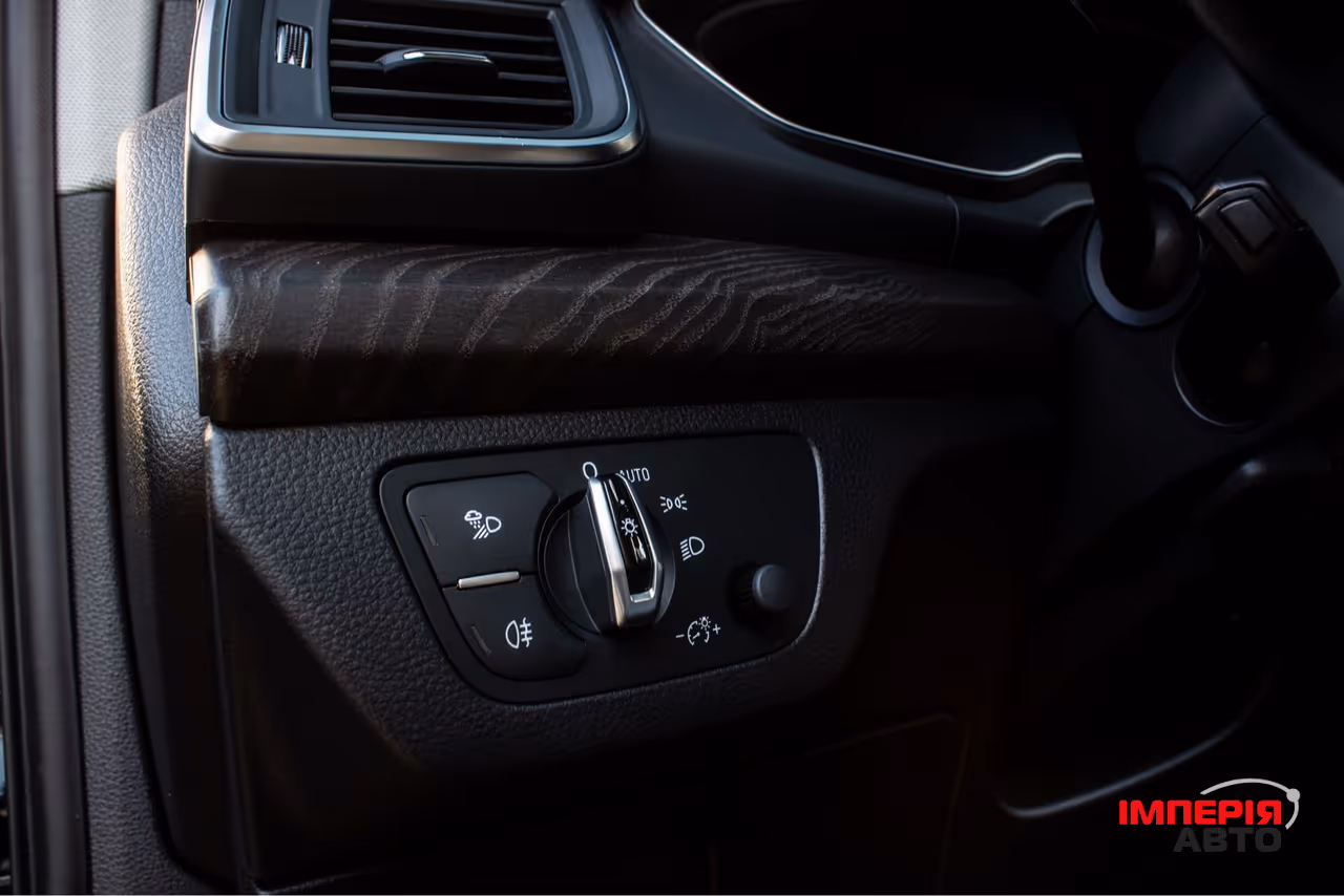 Audi Q5 - фото 43