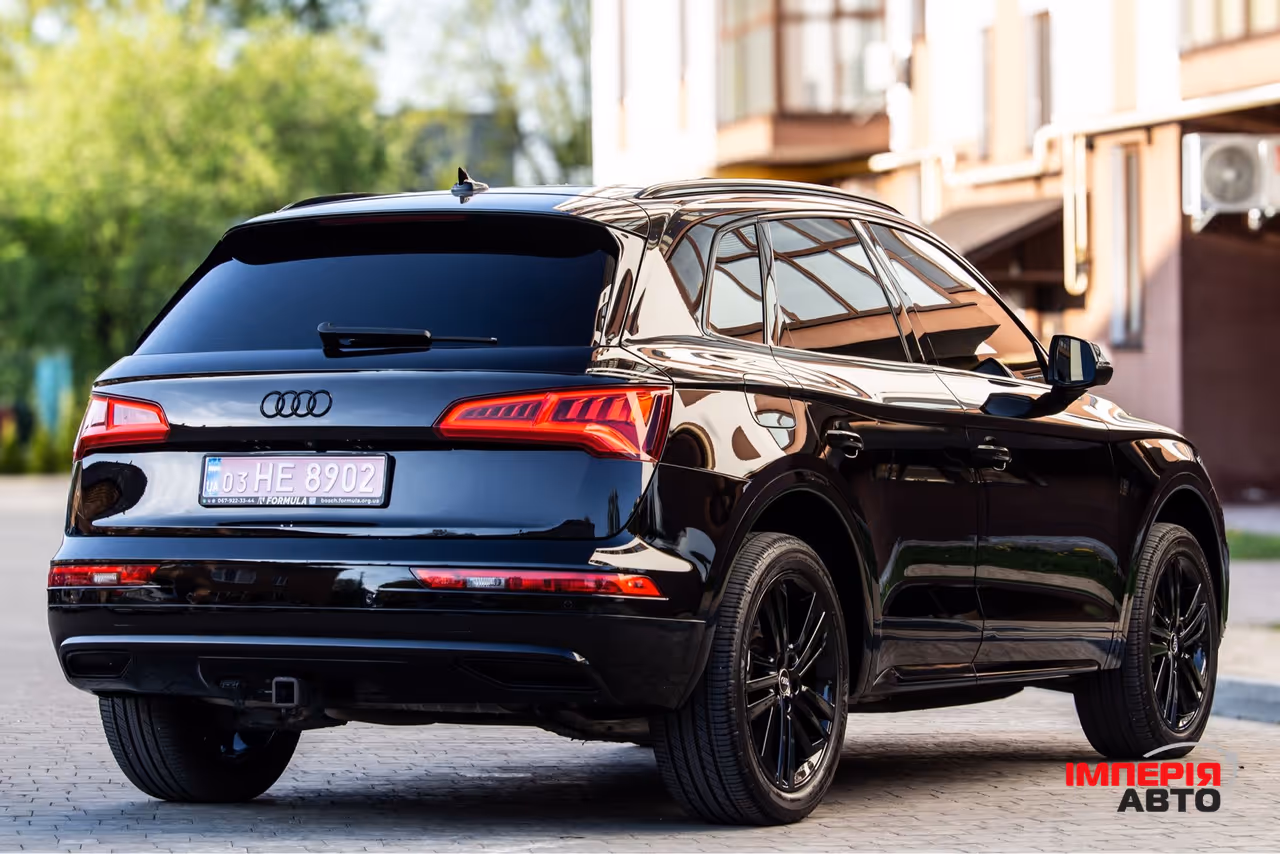 Audi Q5 - фото 5