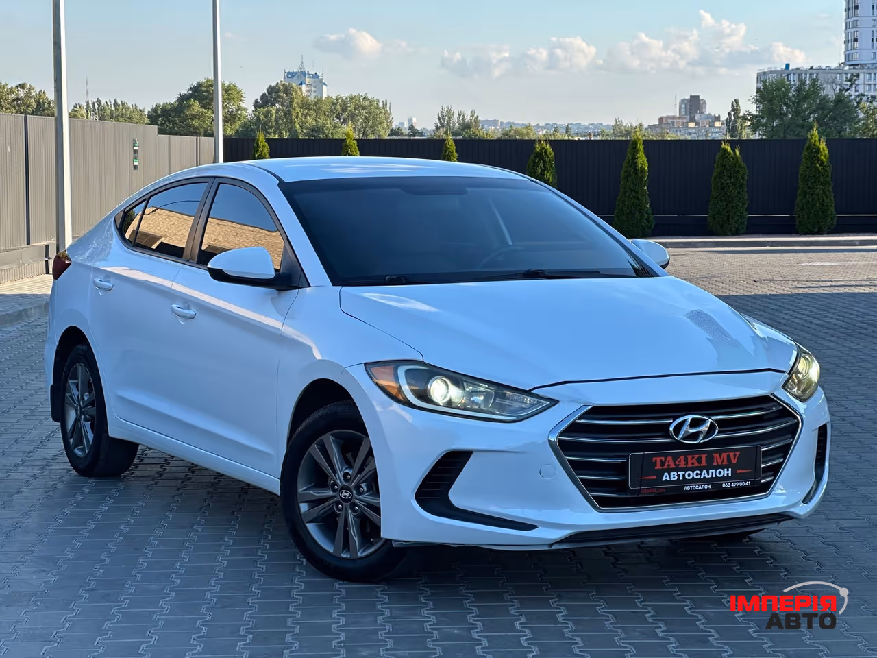 Hyundai Elantra - фото 6