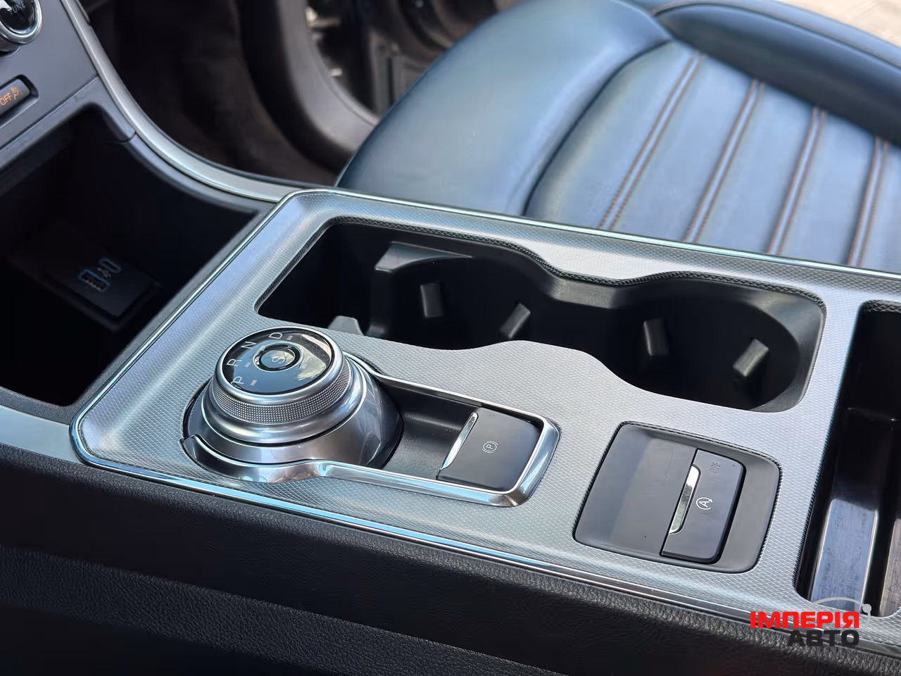 Ford Edge - фото 16