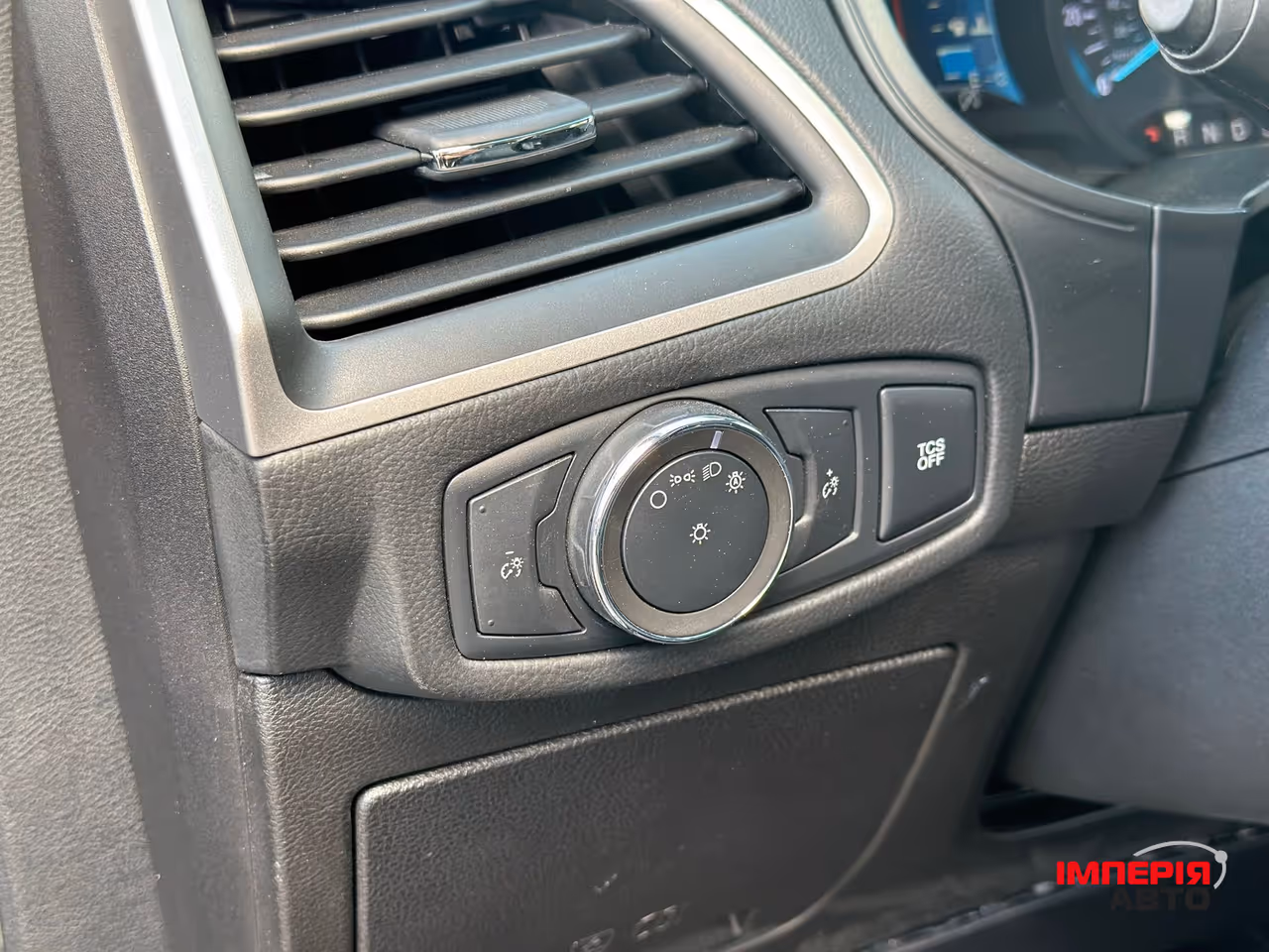 Ford Edge - фото 15