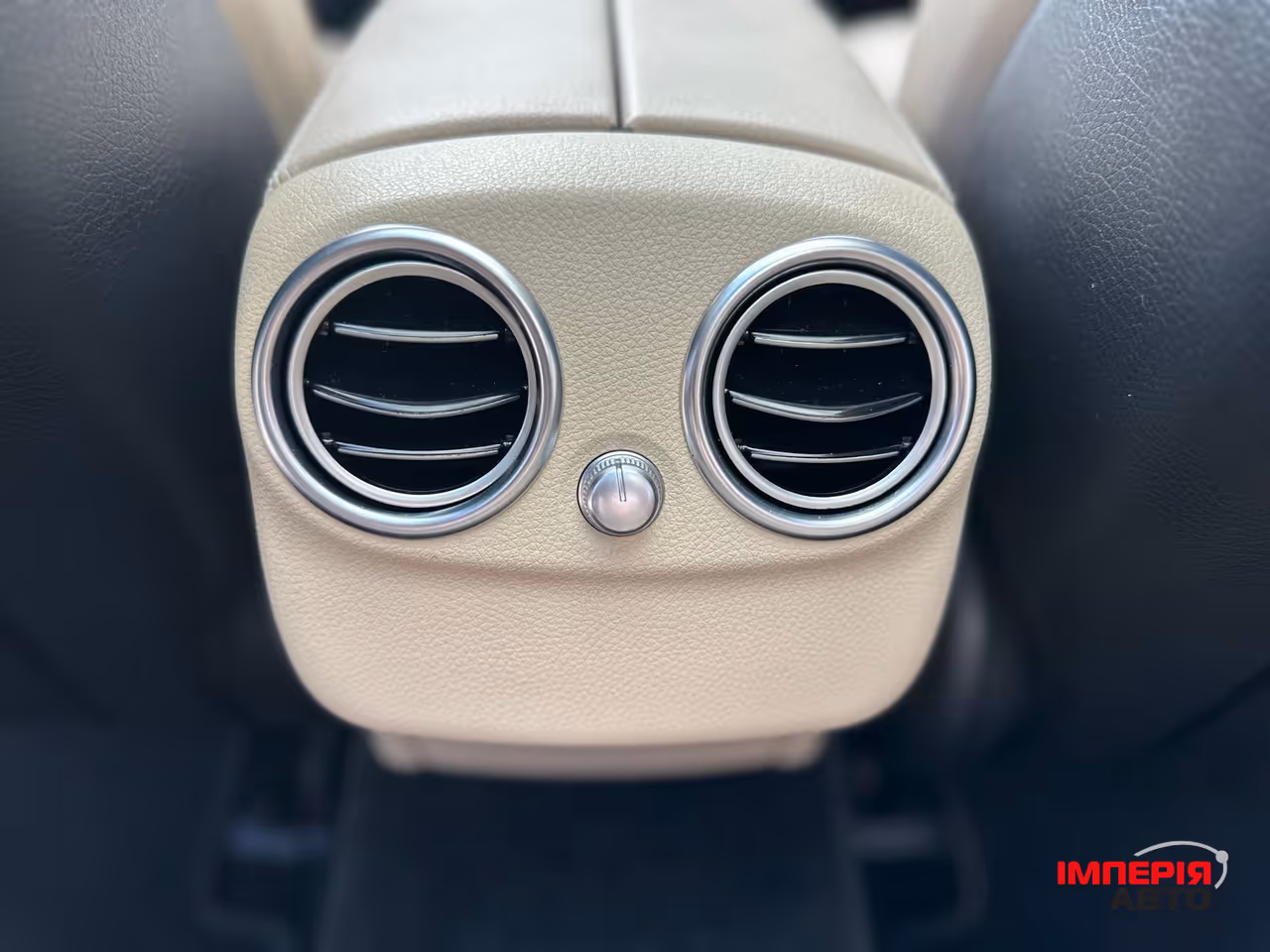 Mercedes-Benz C-Класс - фото 34