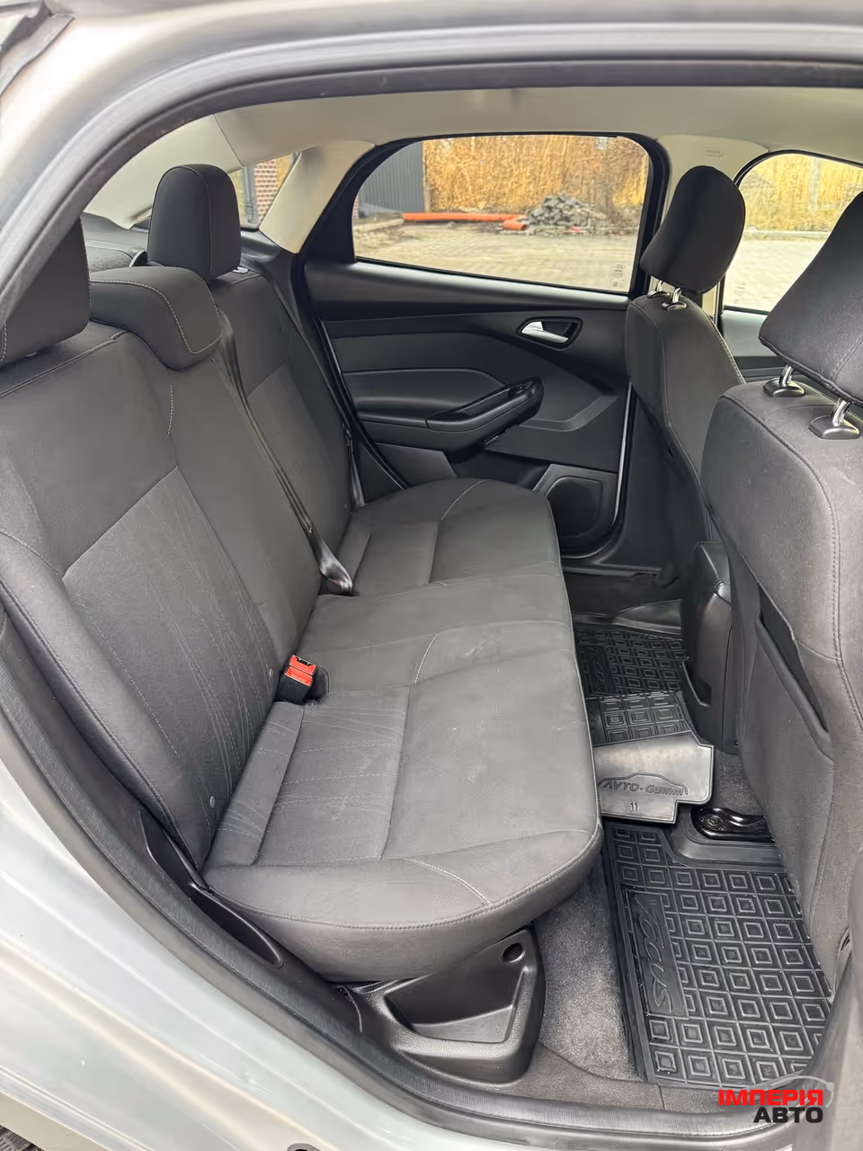 Ford Focus - фото 18