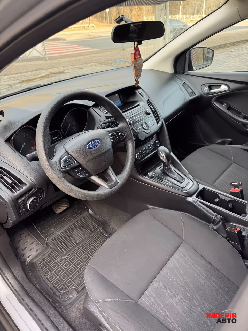 Ford Focus - фото 11