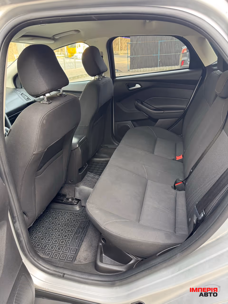 Ford Focus - фото 15