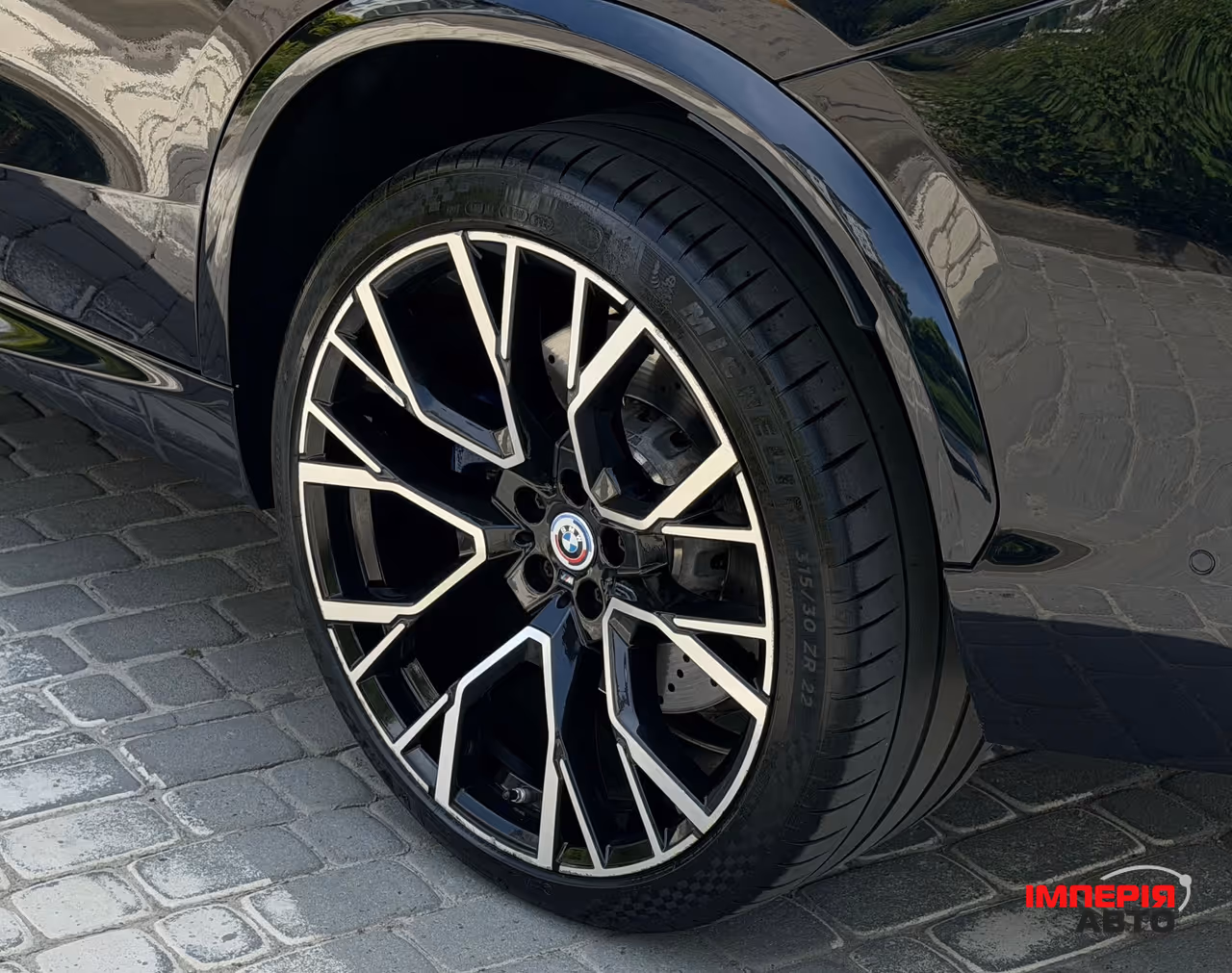 BMW X5 M - фото 11