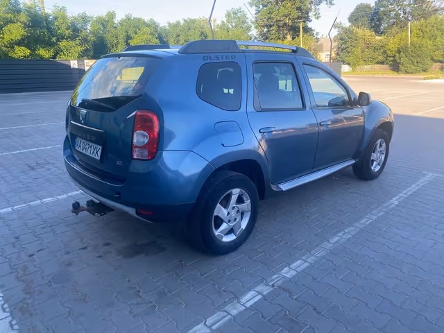 Dacia Duster - фото 4