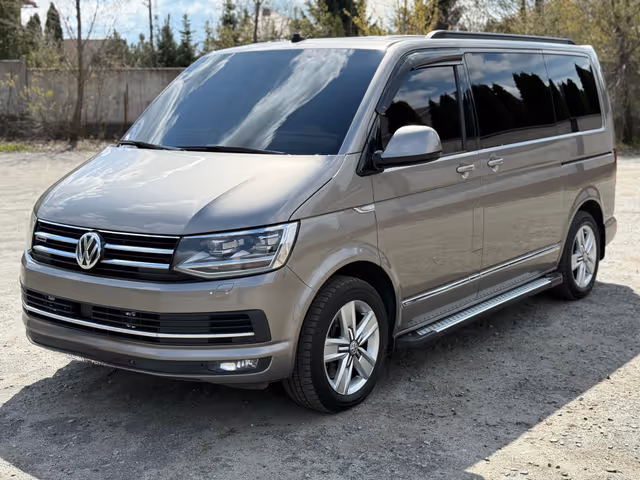 Volkswagen Multivan - фото 3