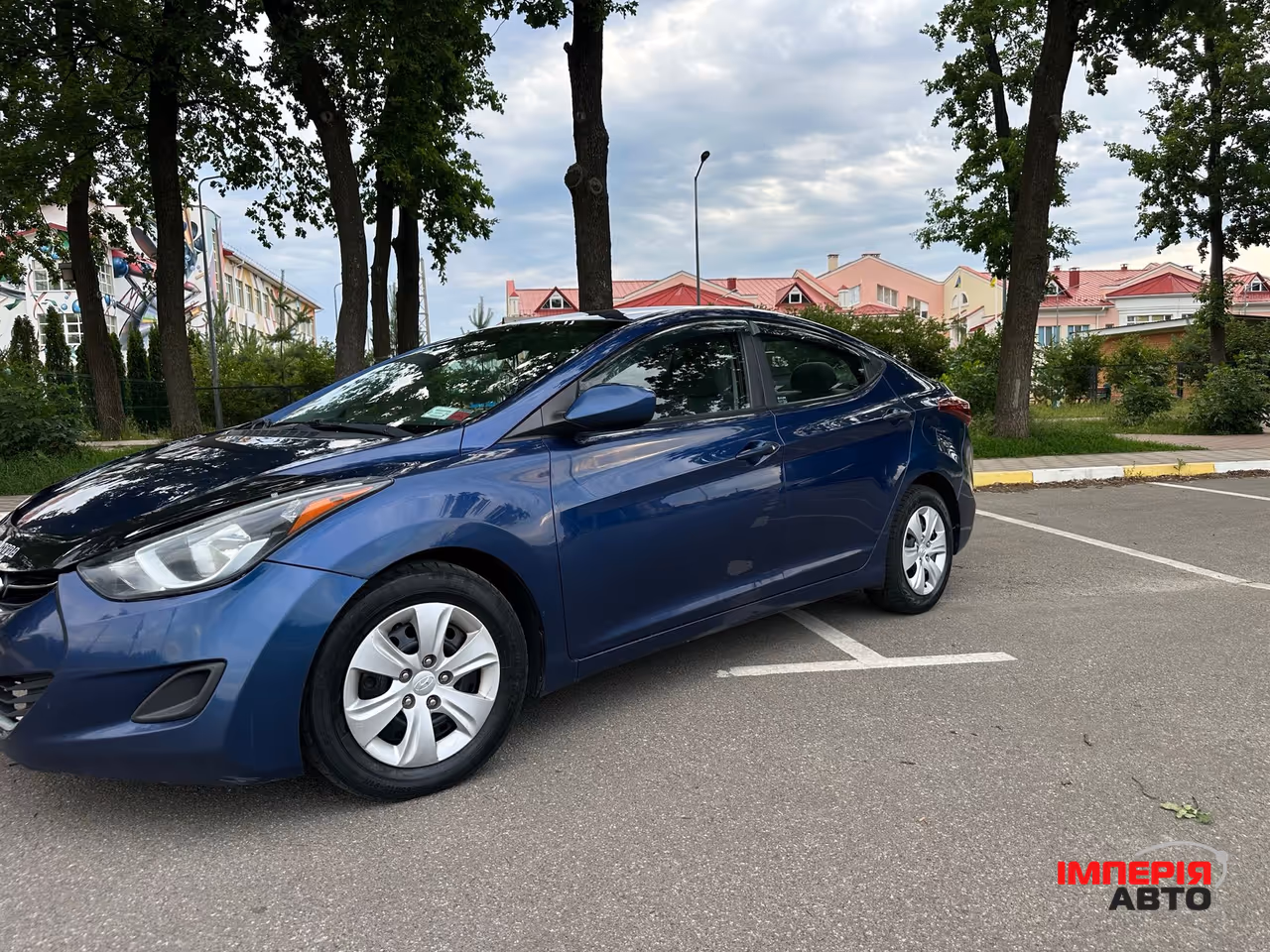 Hyundai Elantra - фото 2