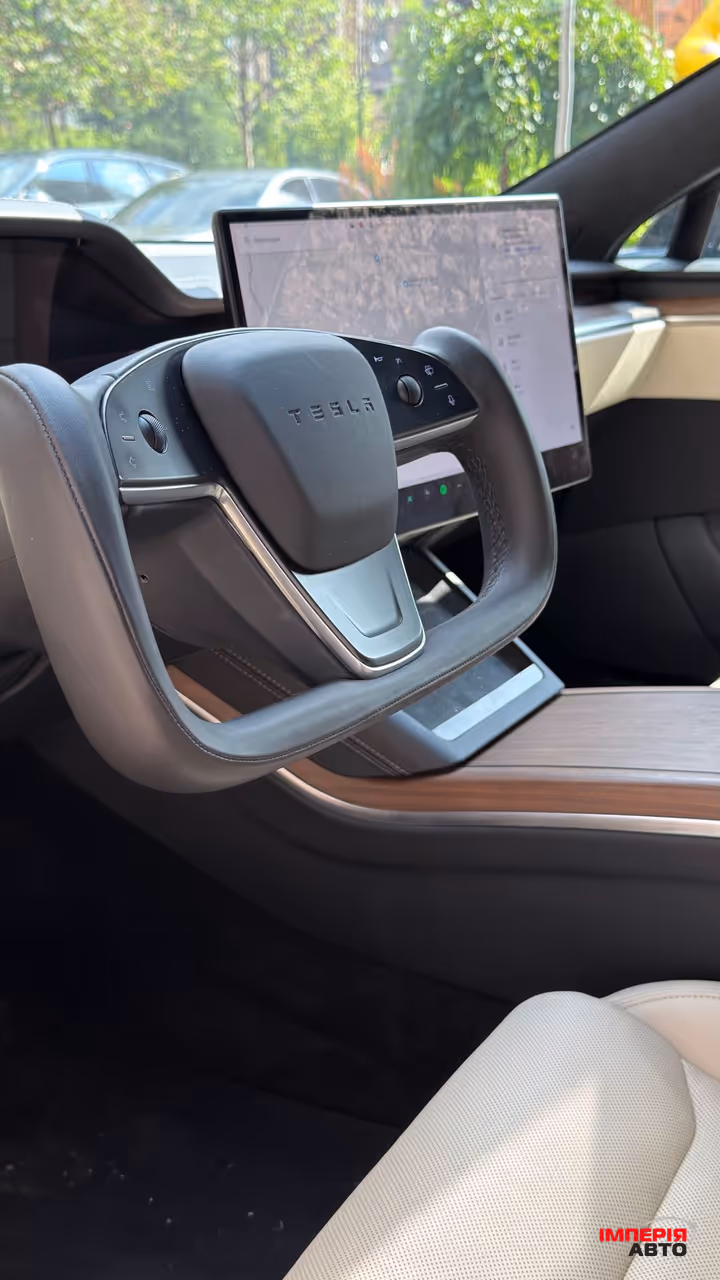 Tesla Model S - фото 19
