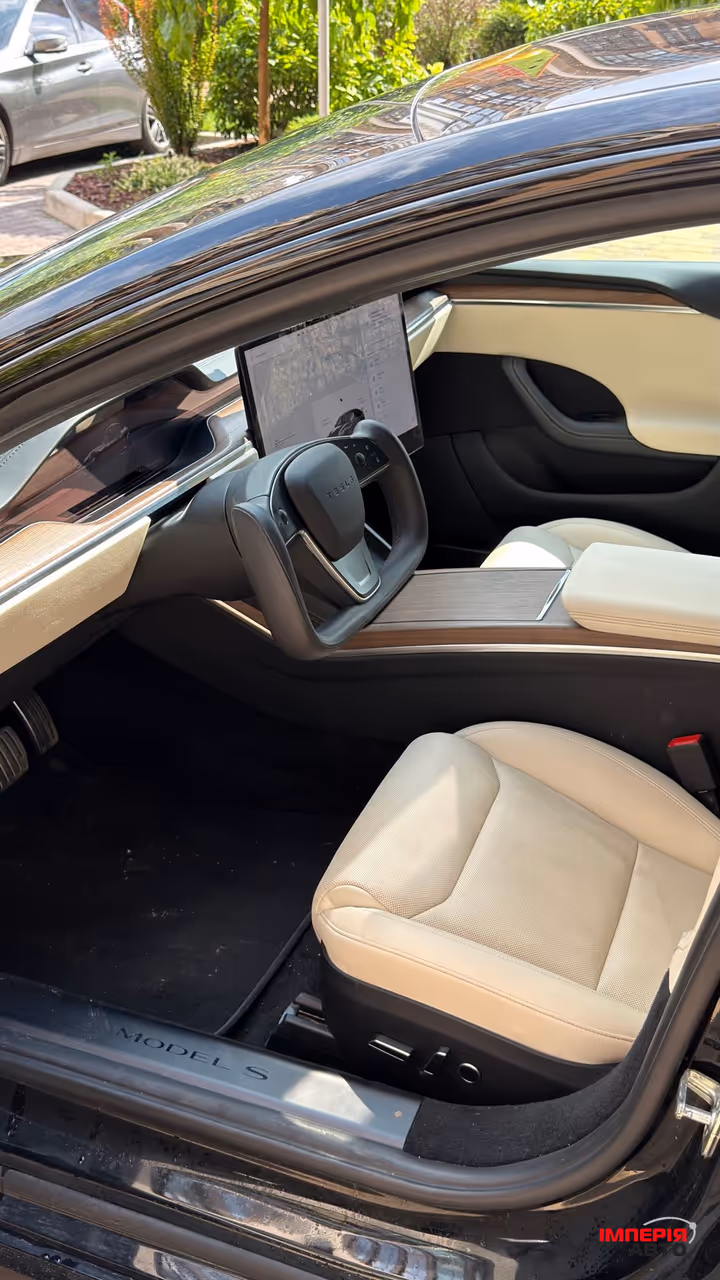 Tesla Model S - фото 20