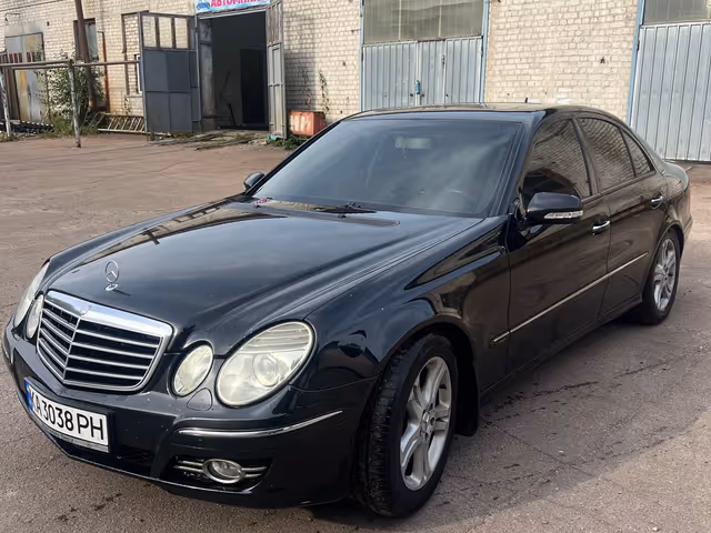 Mercedes-Benz E-Класс - фото 1