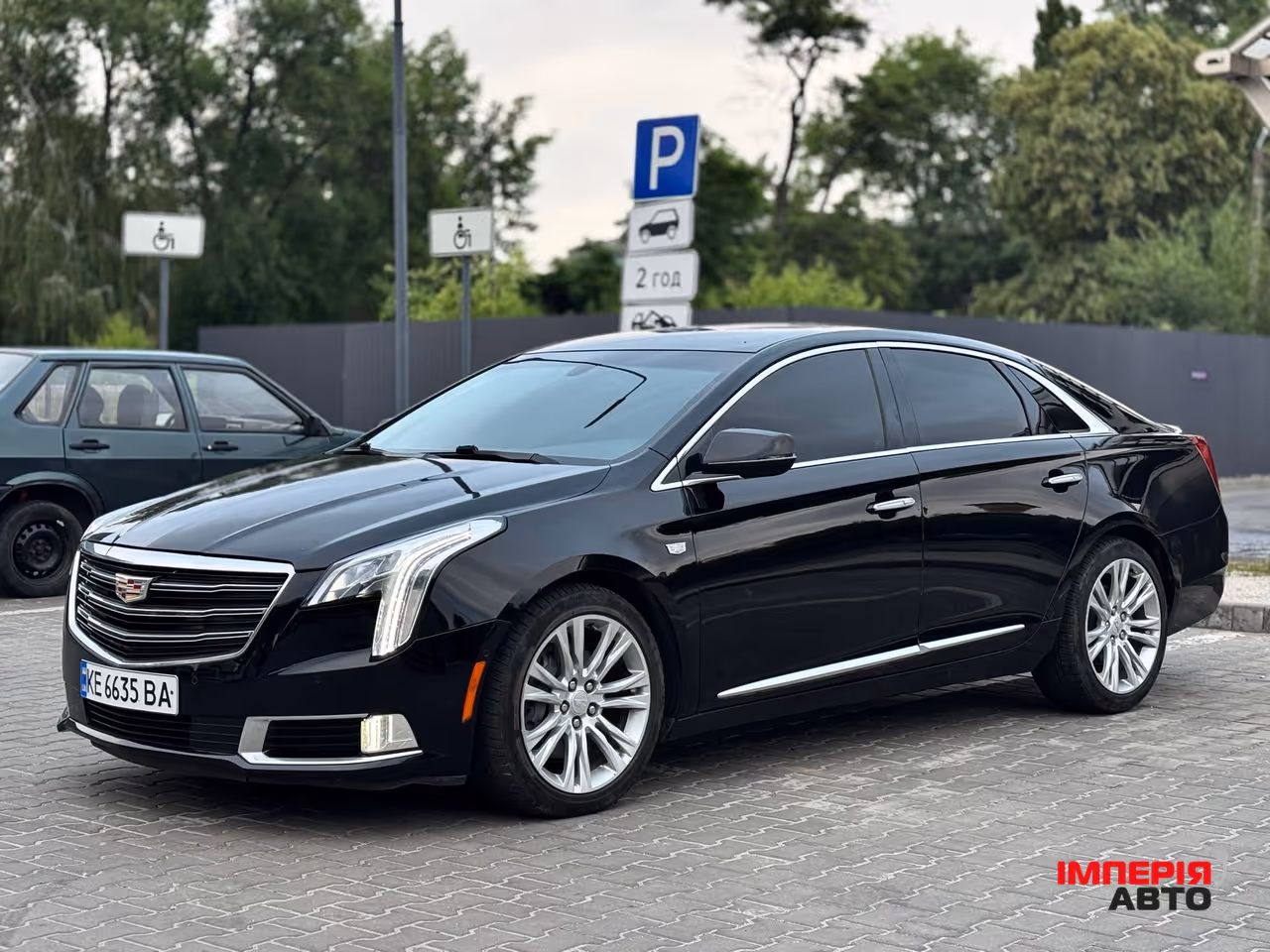 Cadillac XTS - фото 3