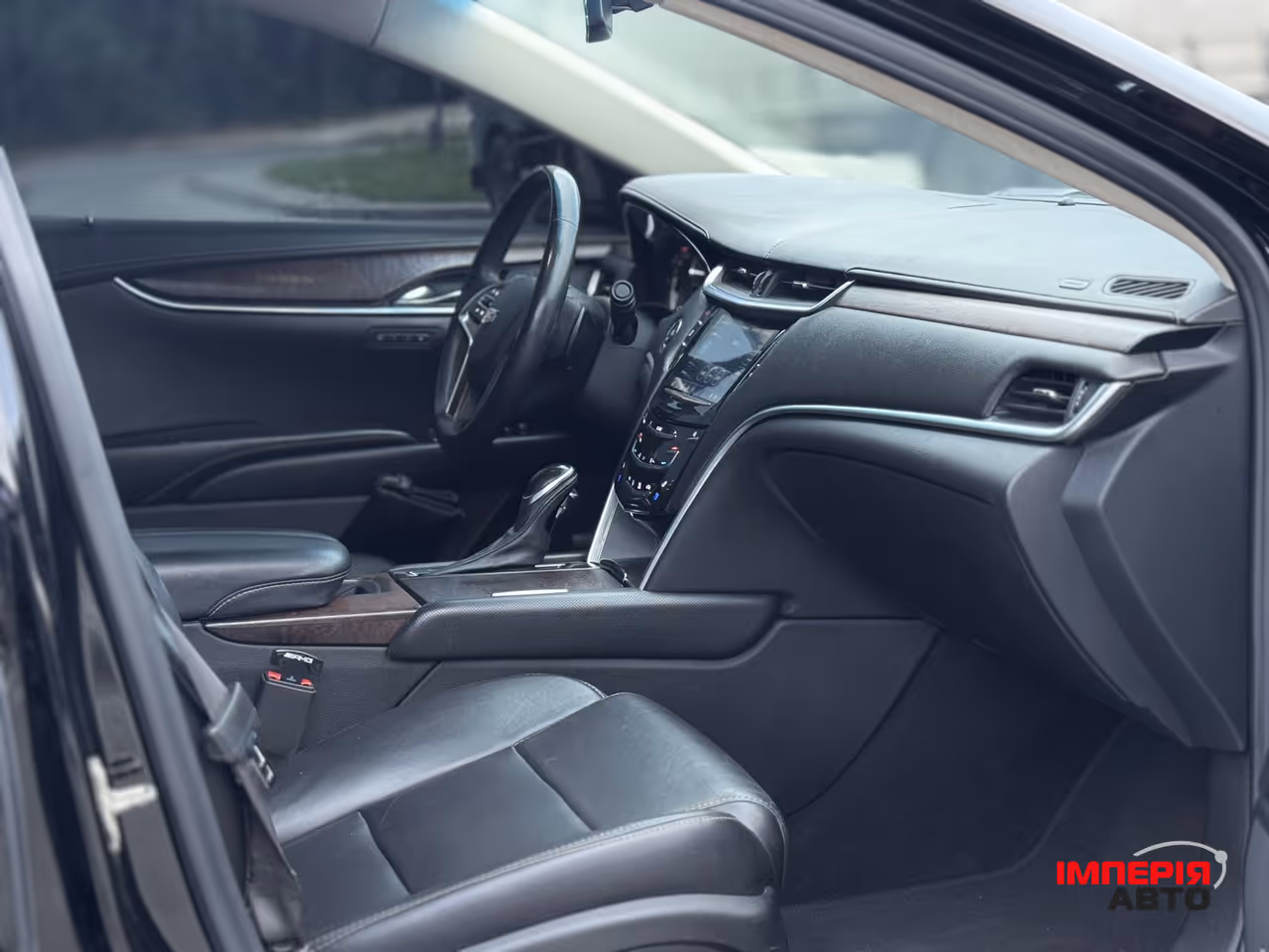 Cadillac XTS - фото 7