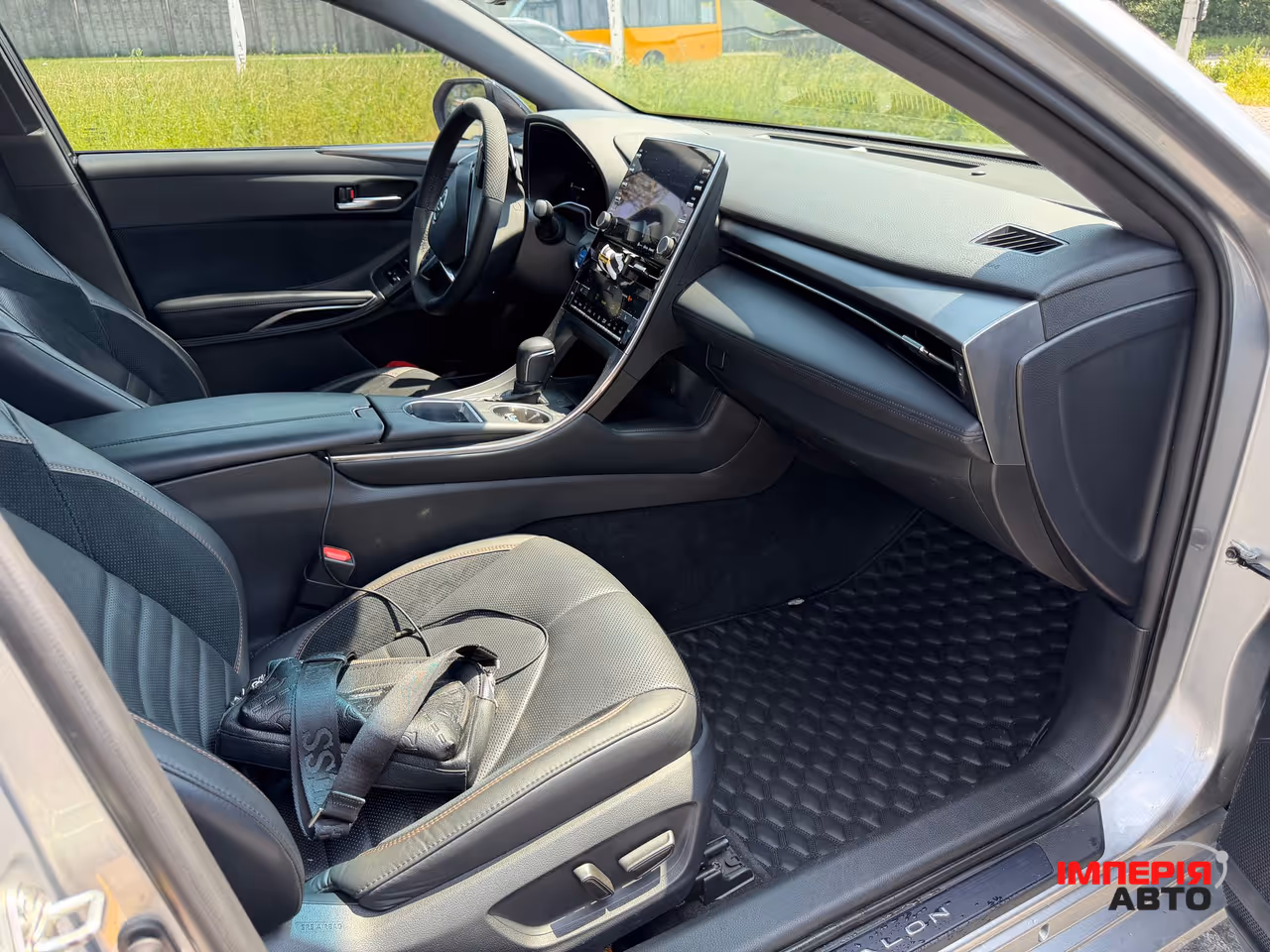 Toyota Avalon - фото 17