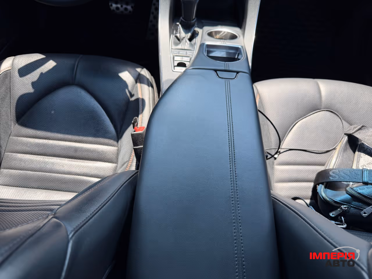 Toyota Avalon - фото 6