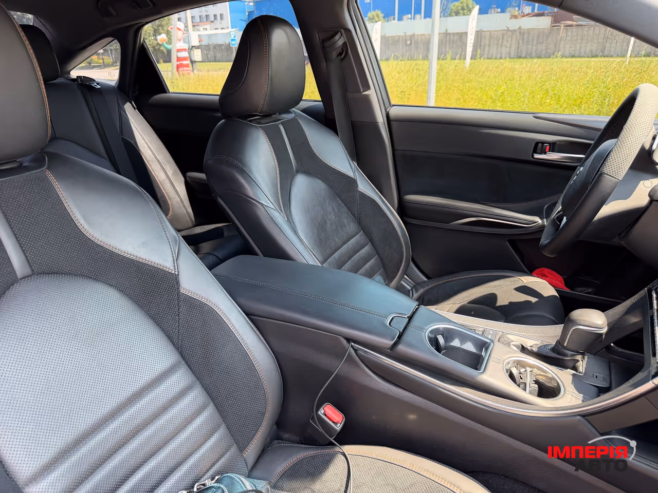 Toyota Avalon - фото 12