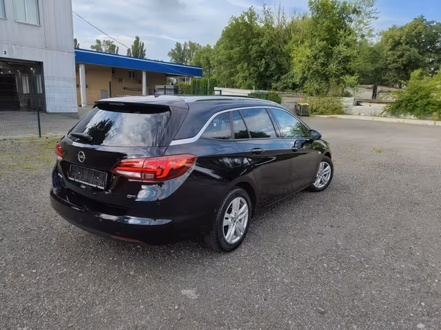 Opel Astra - фото 4