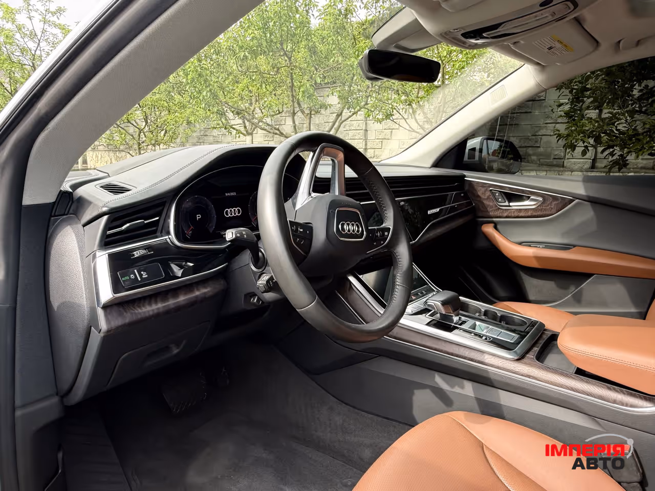 Audi Q8 - фото 15