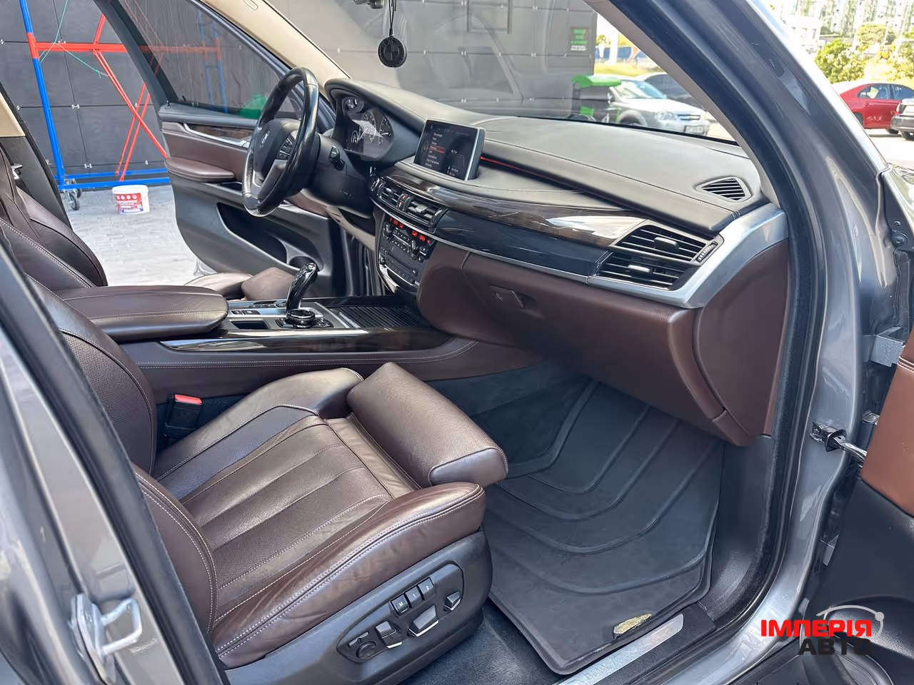 BMW X5 - фото 30