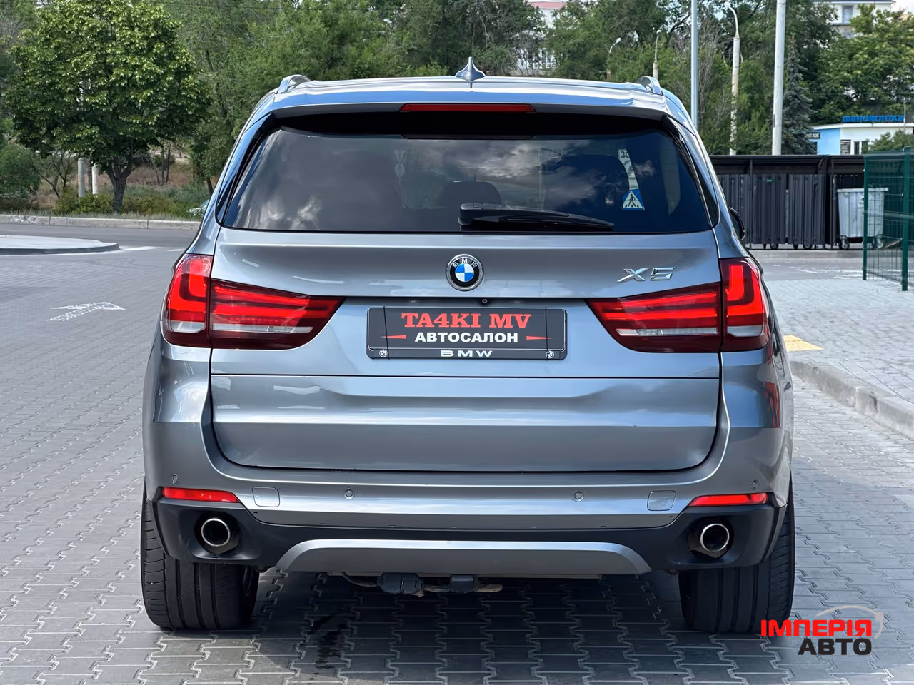BMW X5 - фото 3