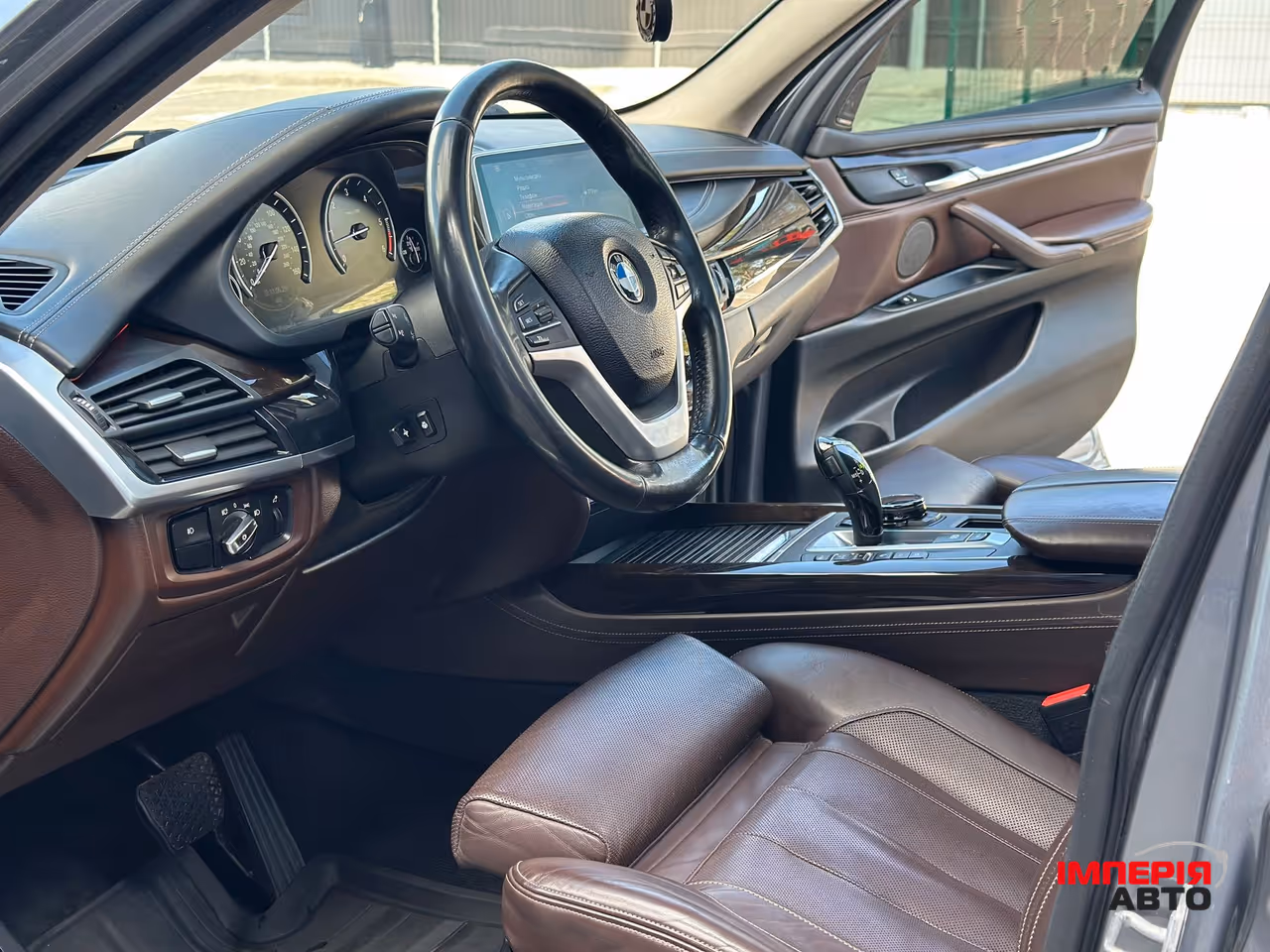 BMW X5 - фото 7